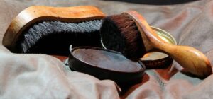 how to Clean Your Shoe Shine Brush