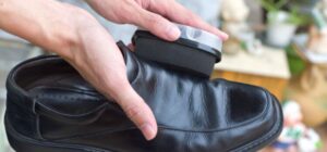 how to Clean Your Shoe Shine Brush